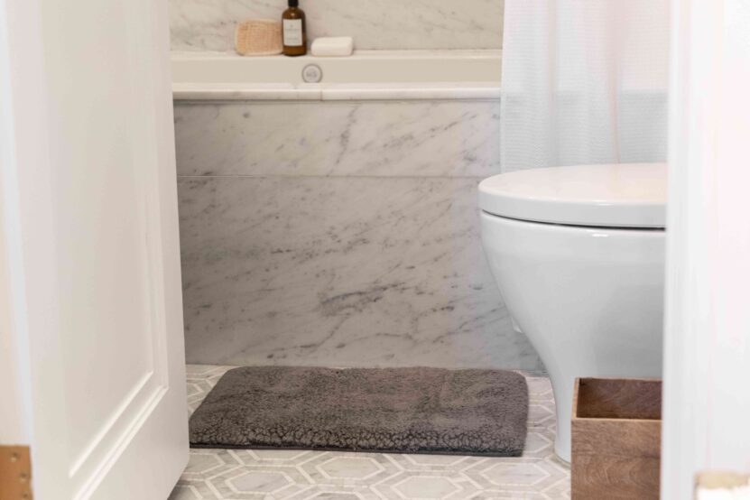 Eco-Friendly and Sustainable Choices for a Bath Rug